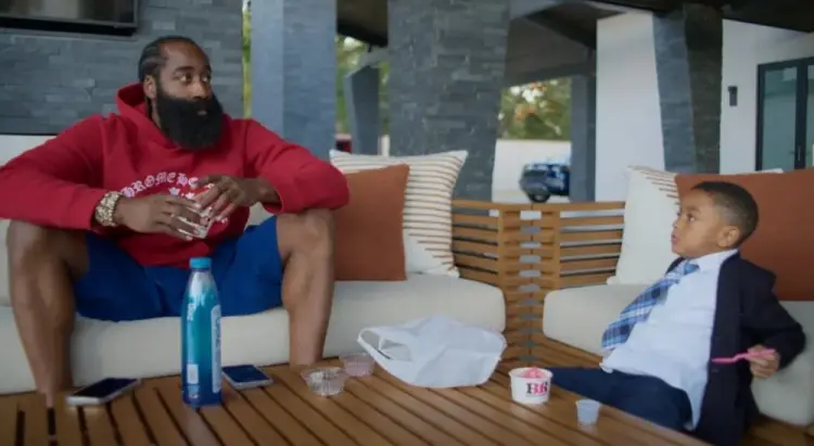 自己的女友 自己的女友