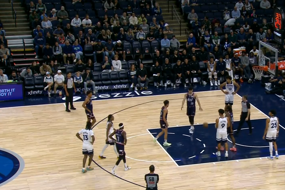 登场, 规上罚球线, 上半场广州